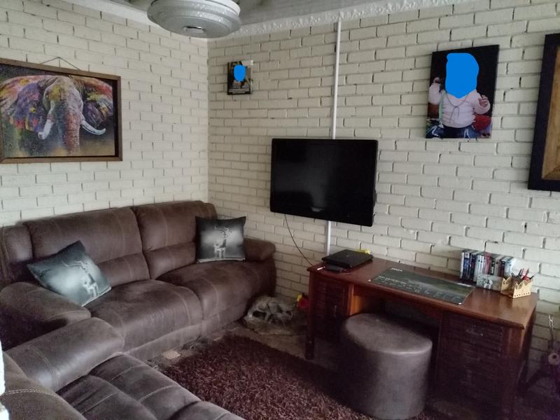 2 Bedroom Property for Sale in Sasolburg Ext 11 Free State